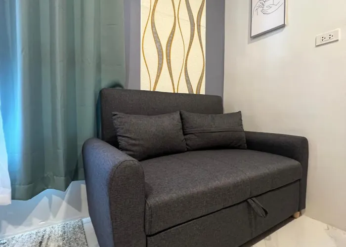 Aika'S Studio In Uptown Cebu, Pool & Gym, Supermarket Downstairs セブ市