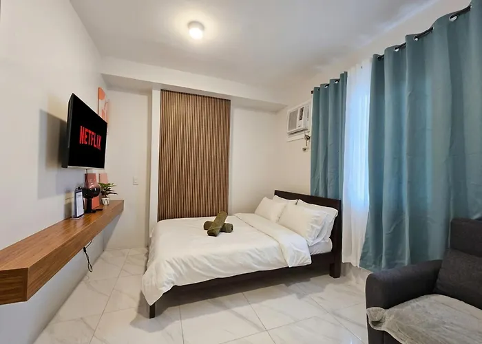 Aika'S Studio In Uptown Cebu, Pool & Gym, Supermarket Downstairs アパート *